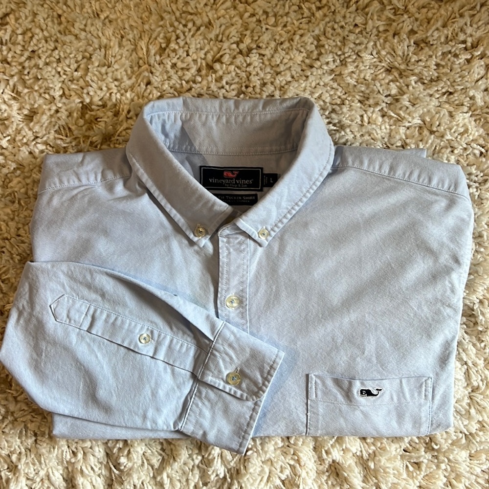 Vineyard Vines slim fit tucker long sleeve button down.